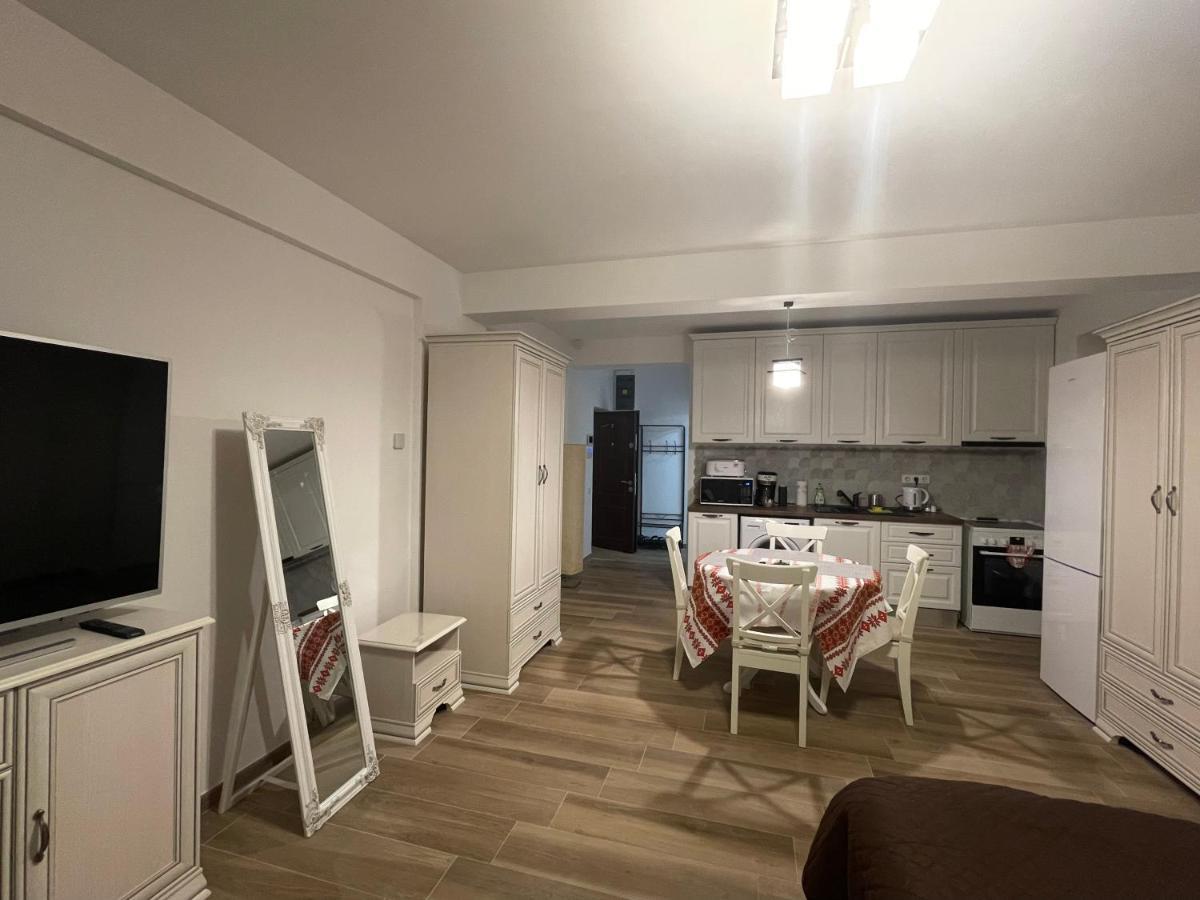 Iarca Inn ブカレスト エクステリア 写真