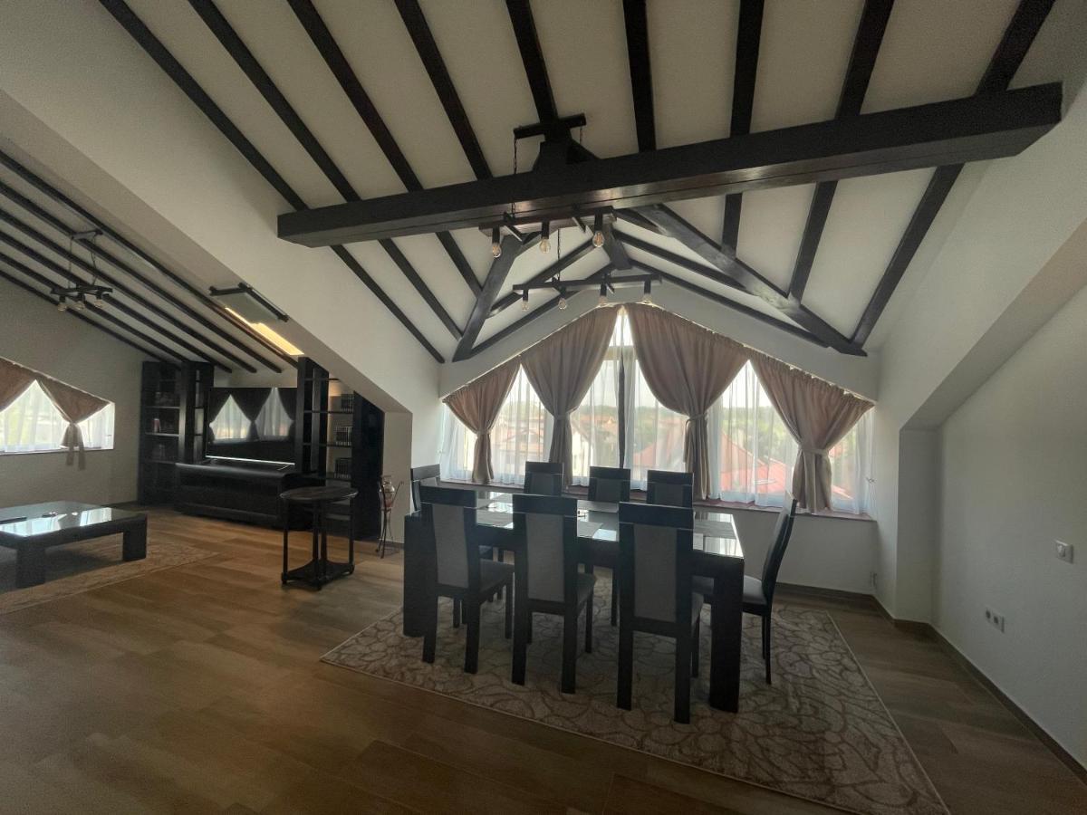 Iarca Inn ブカレスト エクステリア 写真